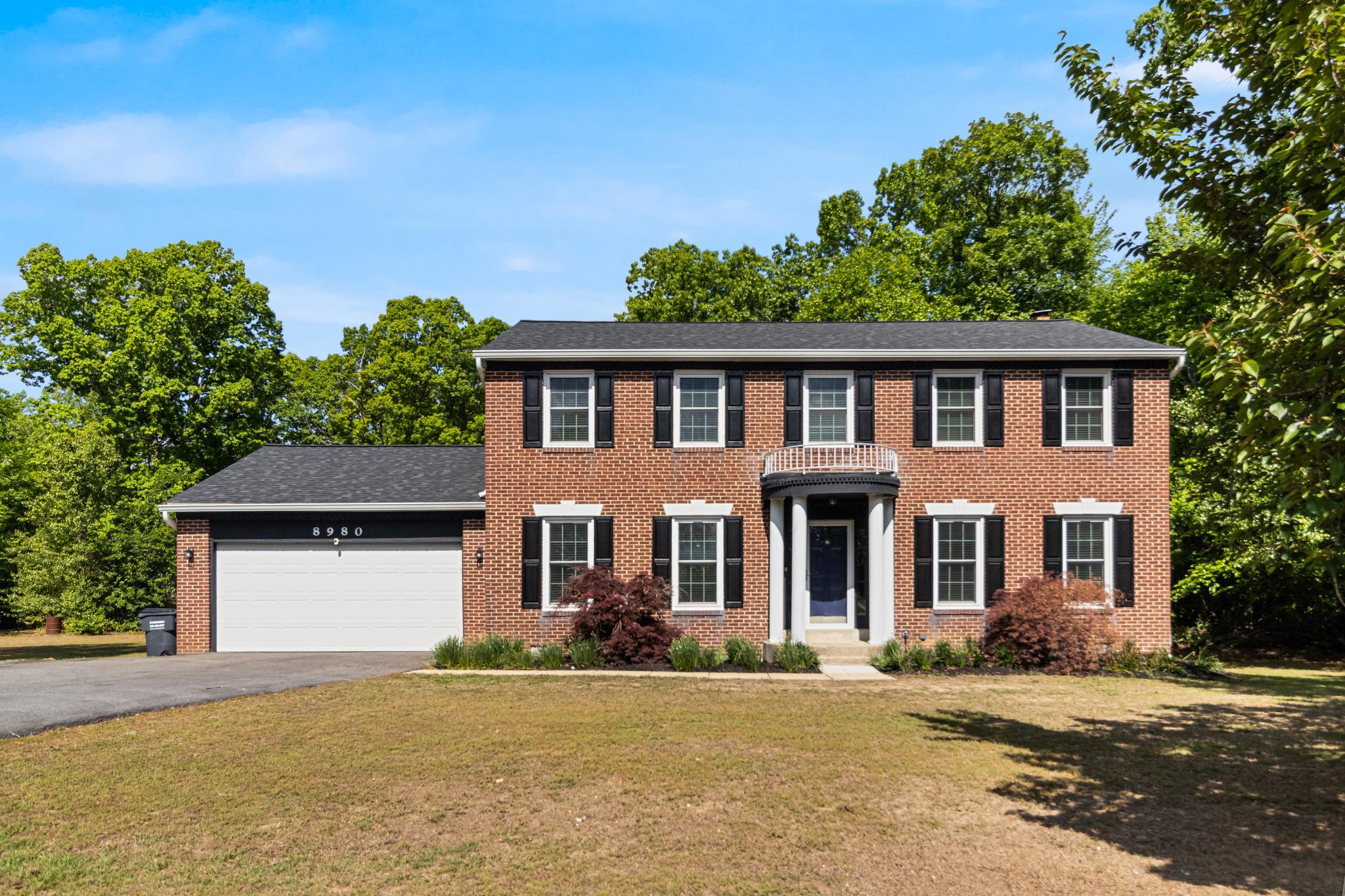 CHAPEL POINT WOODS - Residential