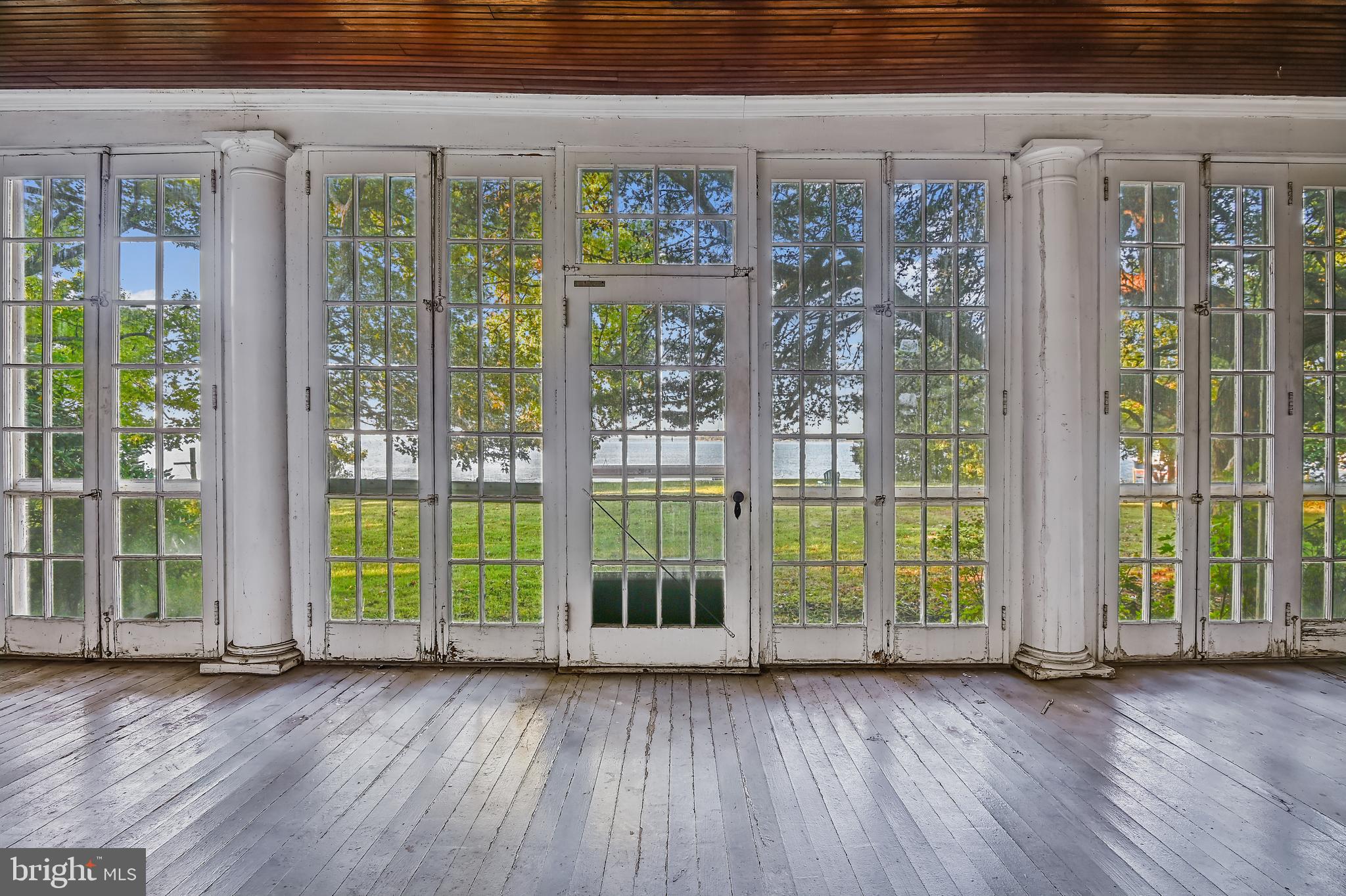 OAKWOOD - Residential