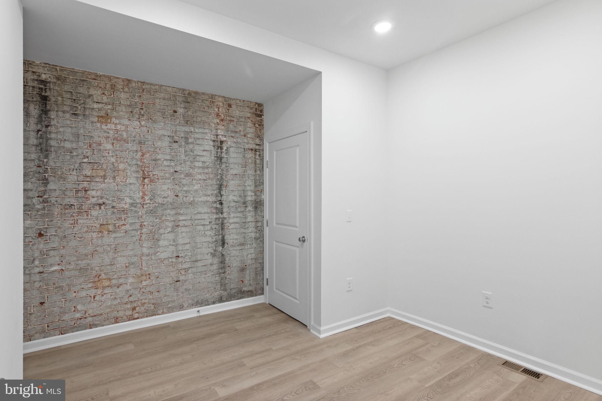 BREWERYTOWN - Residential Income