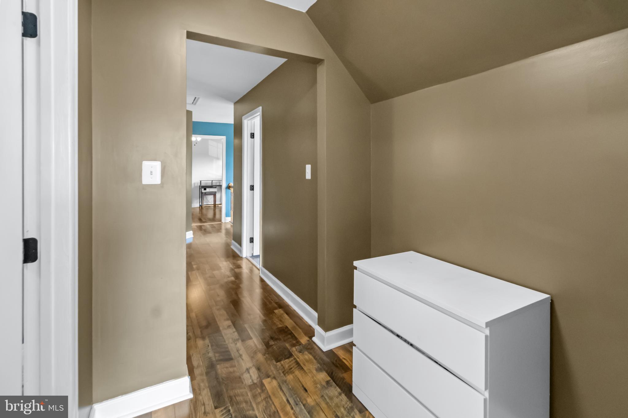 SHARPE'S CORNER - Residential