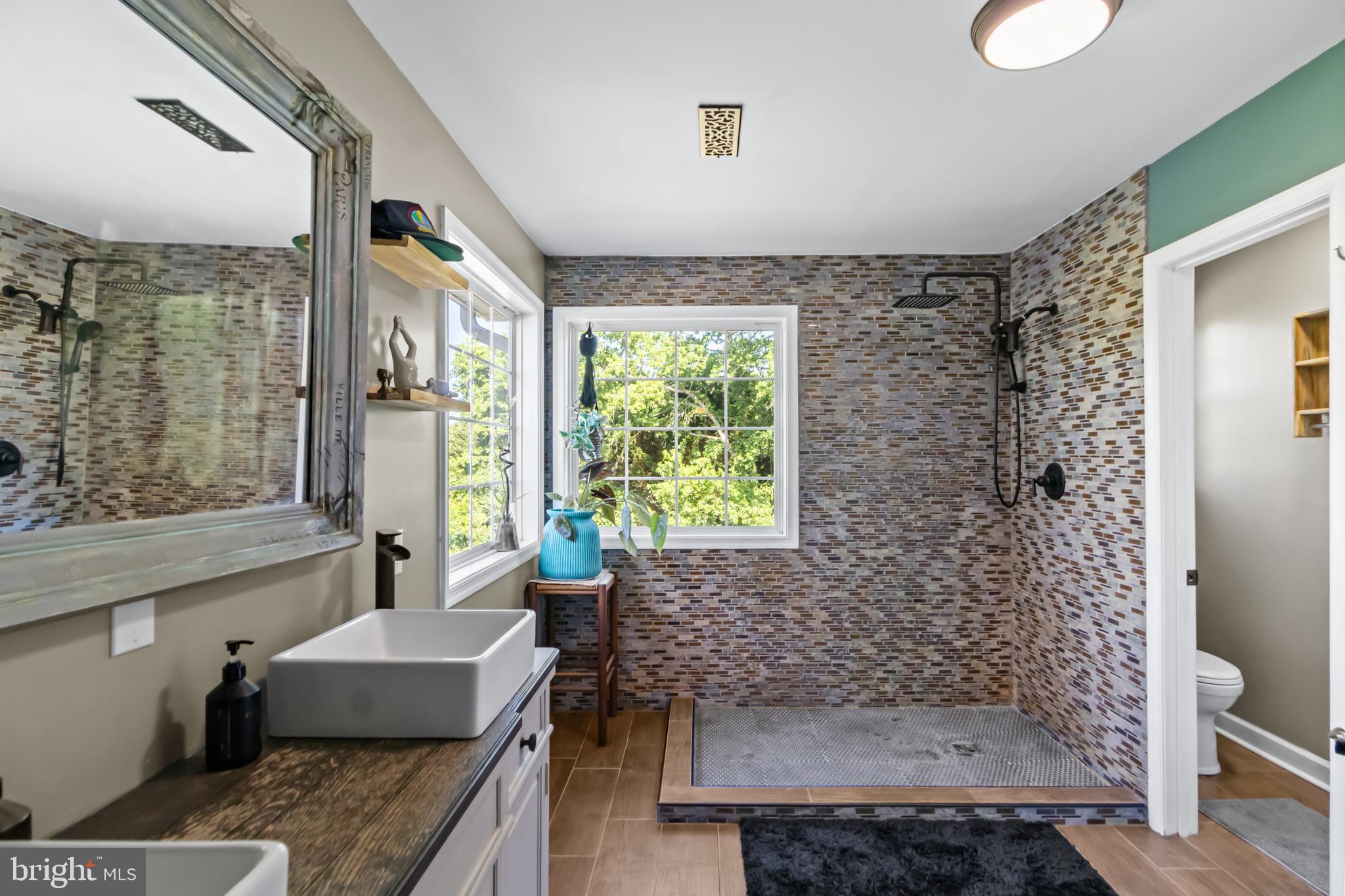SHARPE'S CORNER - Residential