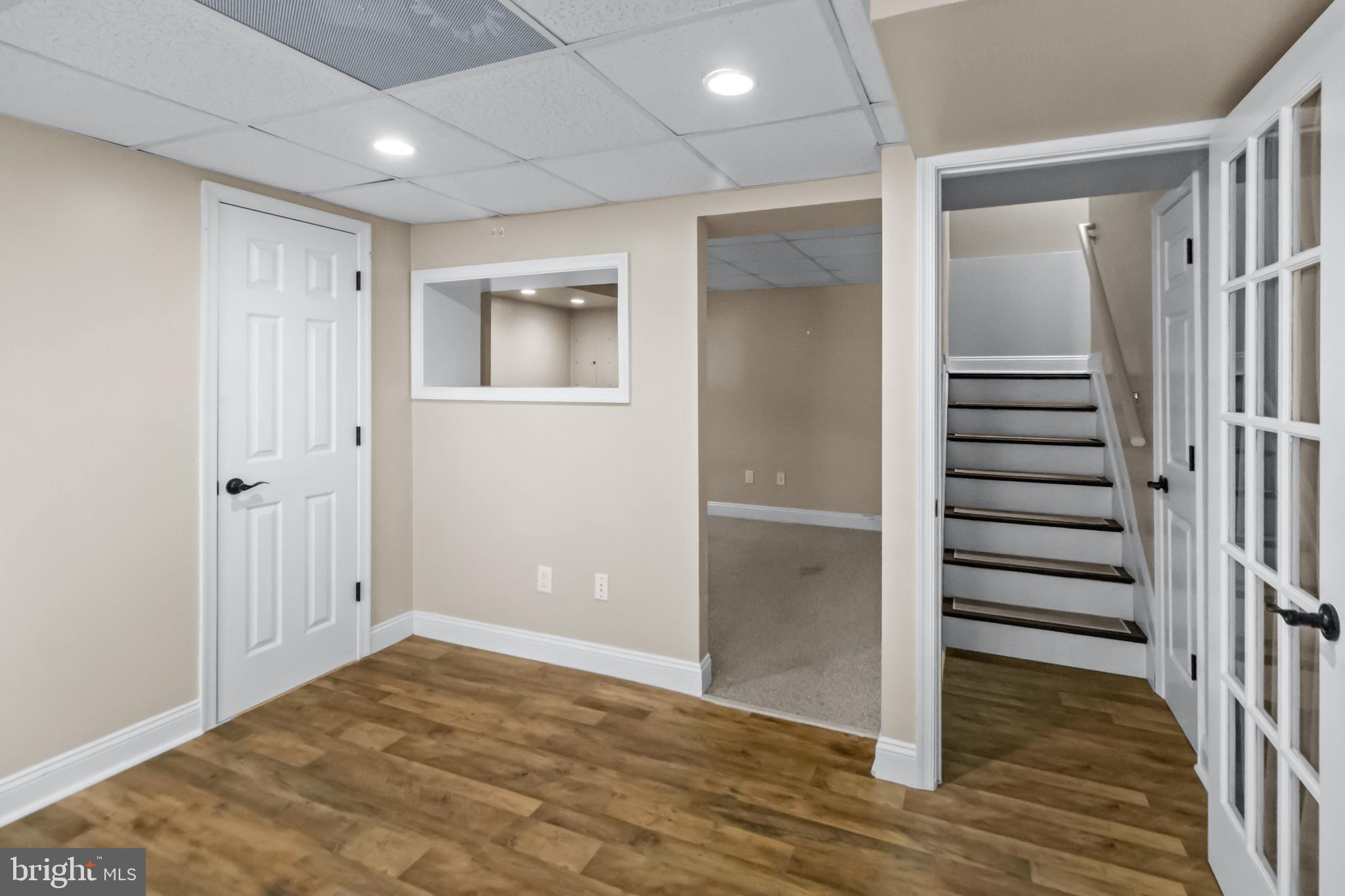 SHARPE'S CORNER - Residential