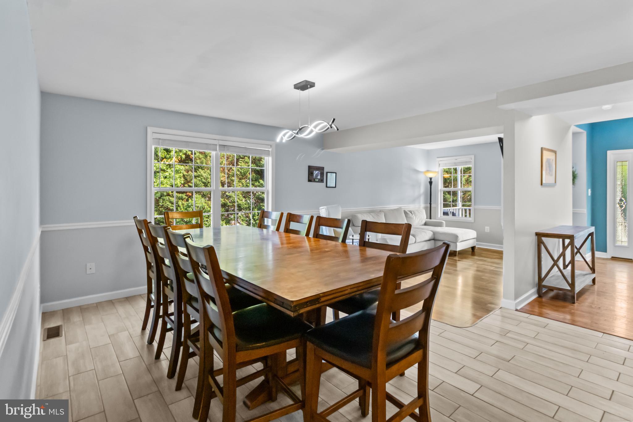 SHARPE'S CORNER - Residential