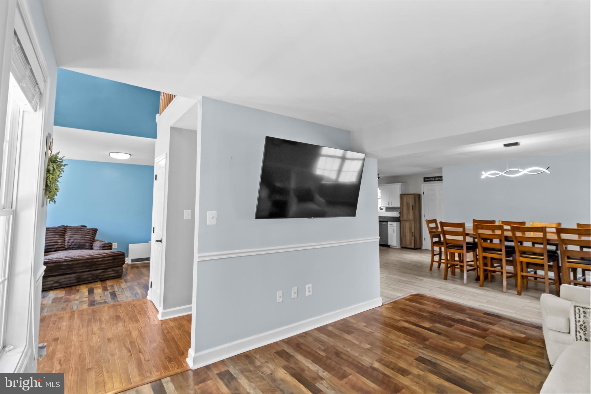 SHARPE'S CORNER - Residential