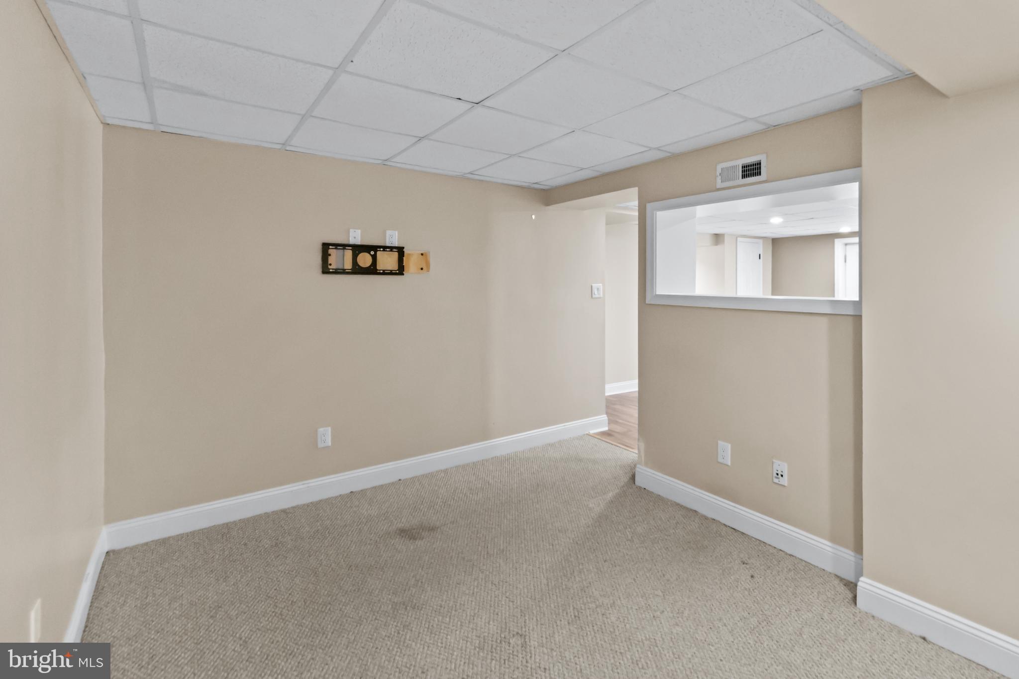 SHARPE'S CORNER - Residential
