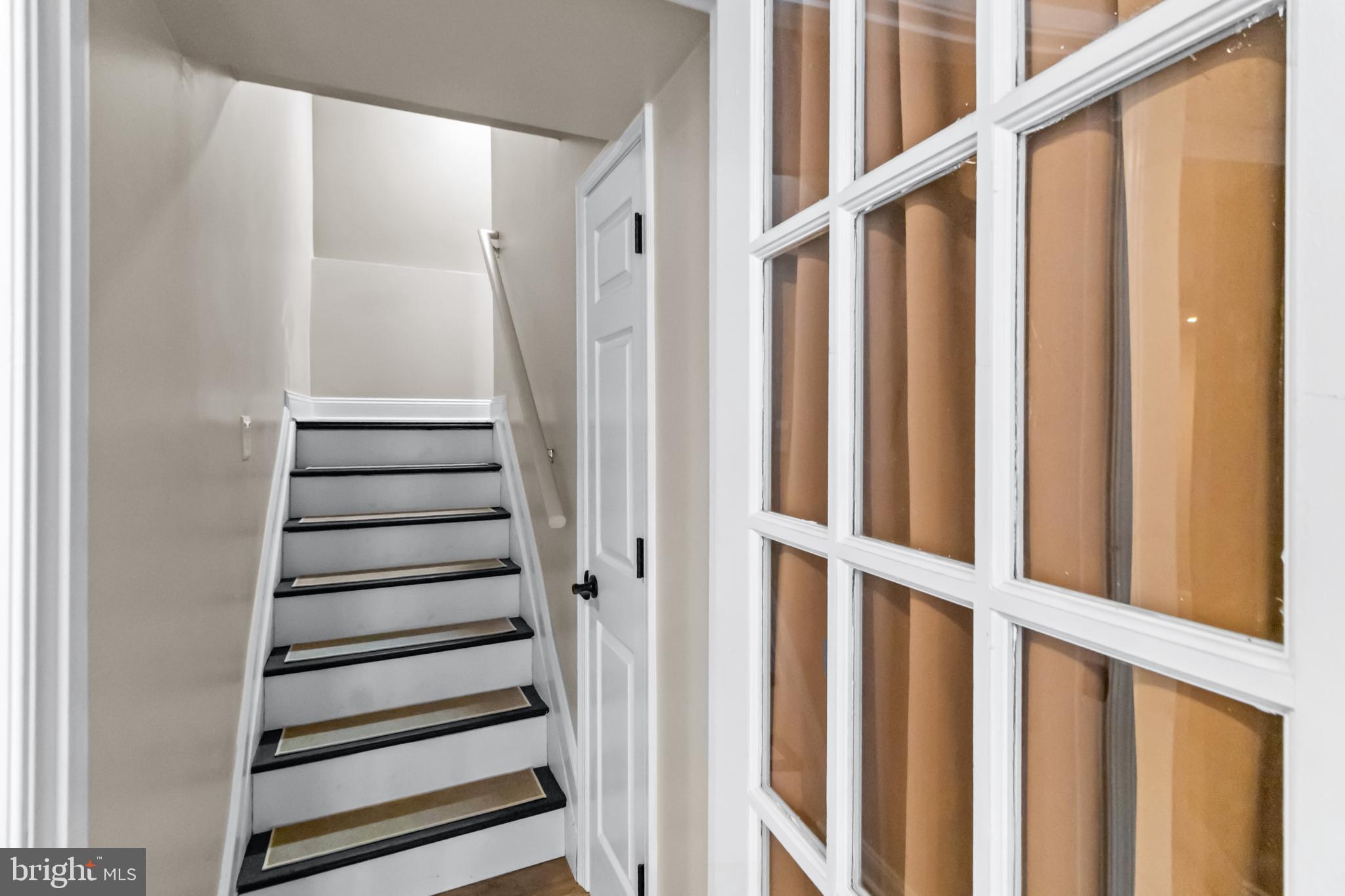 SHARPE'S CORNER - Residential