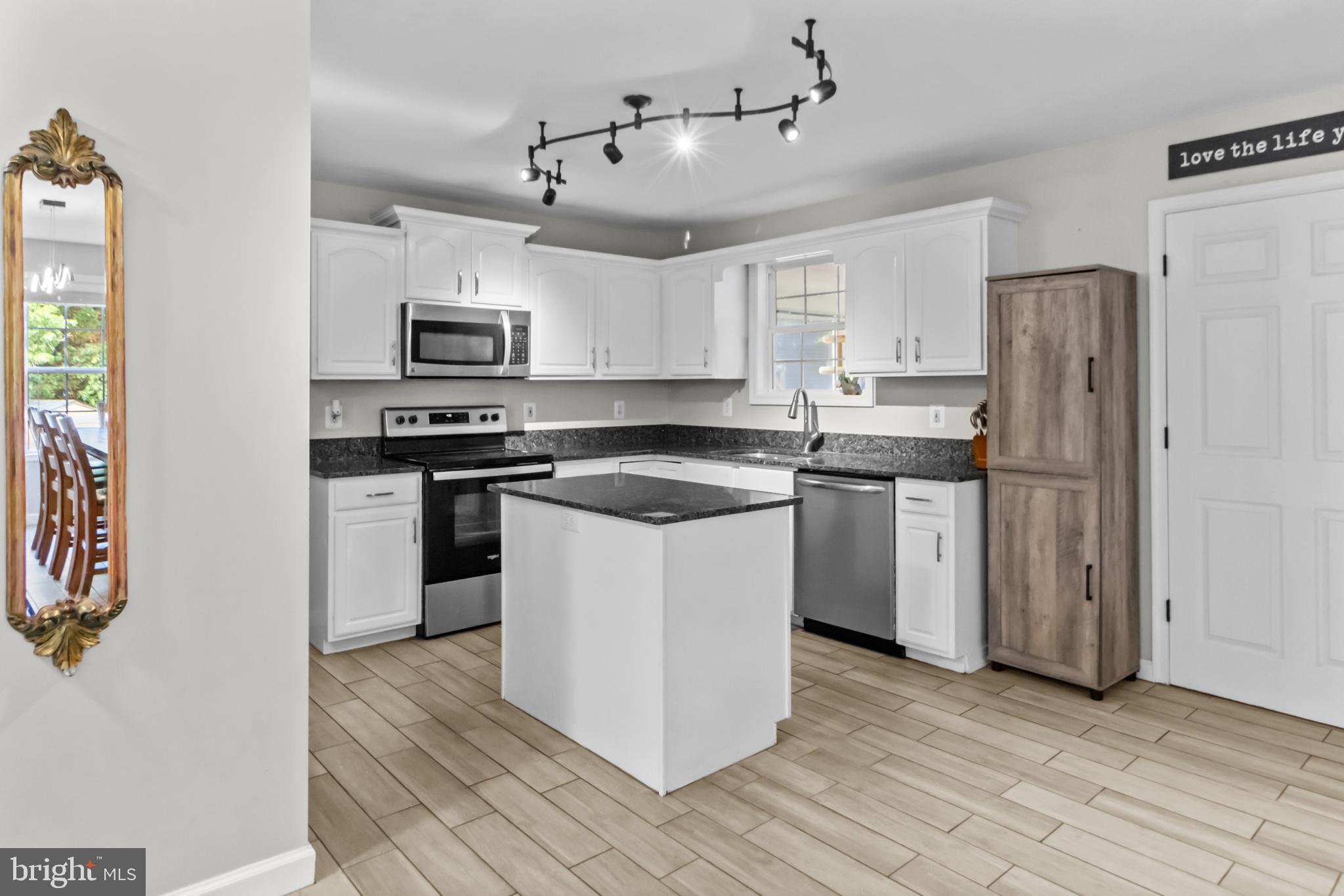 SHARPE'S CORNER - Residential
