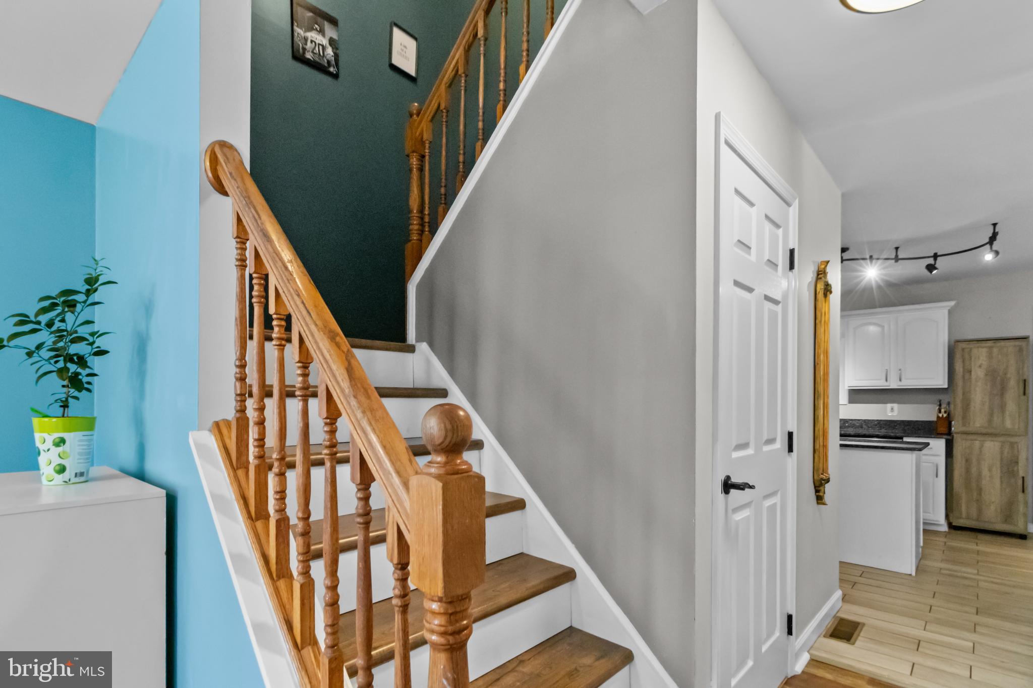 SHARPE'S CORNER - Residential