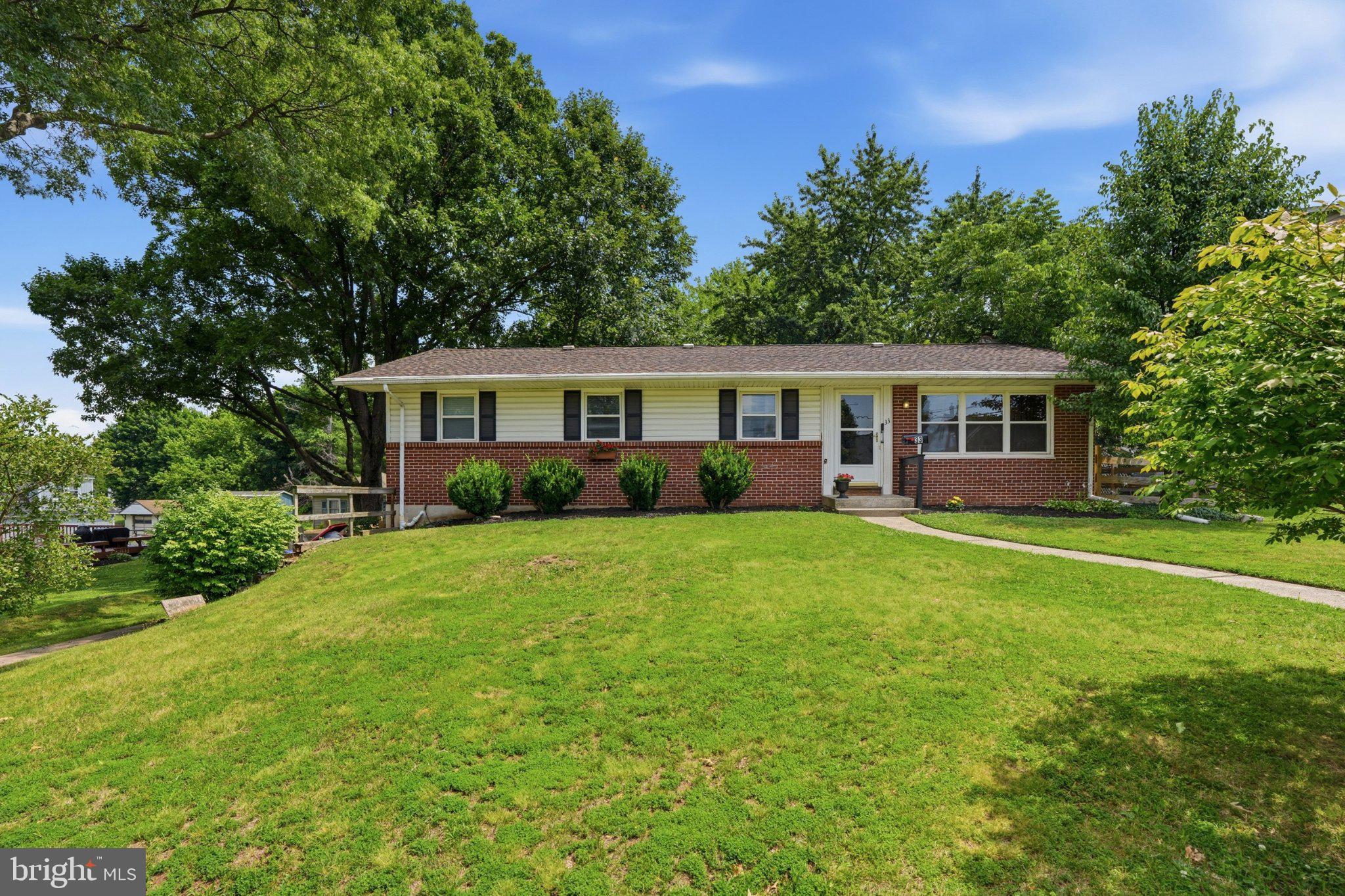 OPEN HOUSE SATURDAY 11AM TO 1PM
This Souderton Borough brick front rancher welcomes you with a bright living room filled with natural light, flowing into a formal dining room with sliders out to the patio and fully fenced backyard (newer fencing). The kitchen offers plenty of cabinetry and space.
Four generously sized bedrooms offer ample closet space, along with a full hall bathroom. The owner's suite includes a walk-in closet plus a private full bath. A full walk-out basement adds laundry hookups (washer and dryer included) and extra storage — plus professional basement waterproofing and a new oil tank, relocated outside. The detached two-car garage and double-wide driveway make parking a non-issue.
You'll love being close to Souderton's revitalized downtown.
Schedule your showing today!