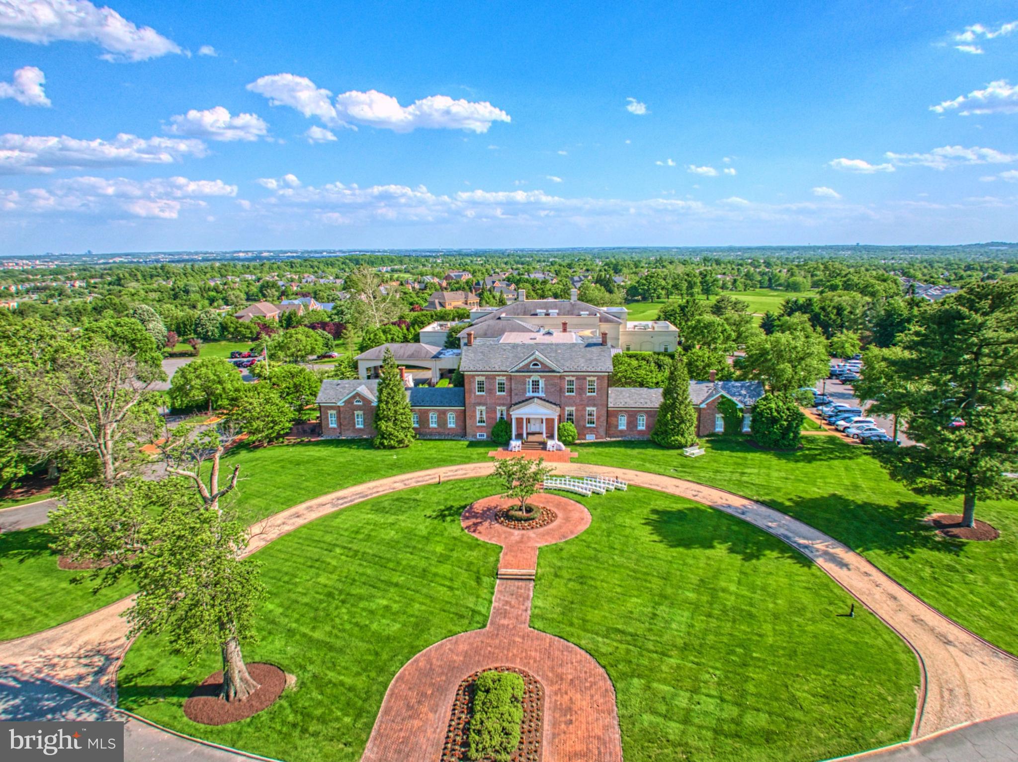 BELMONT COUNTRY CLUB - Residential