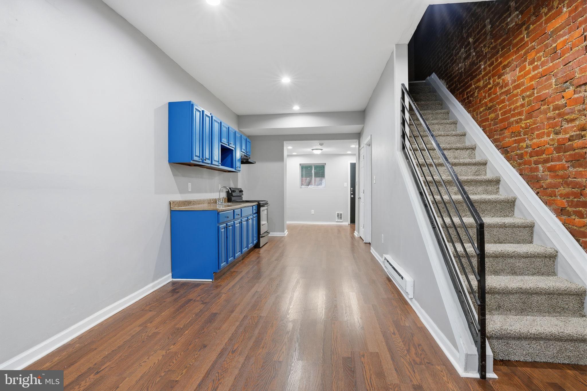 HARROWGATE - Residential