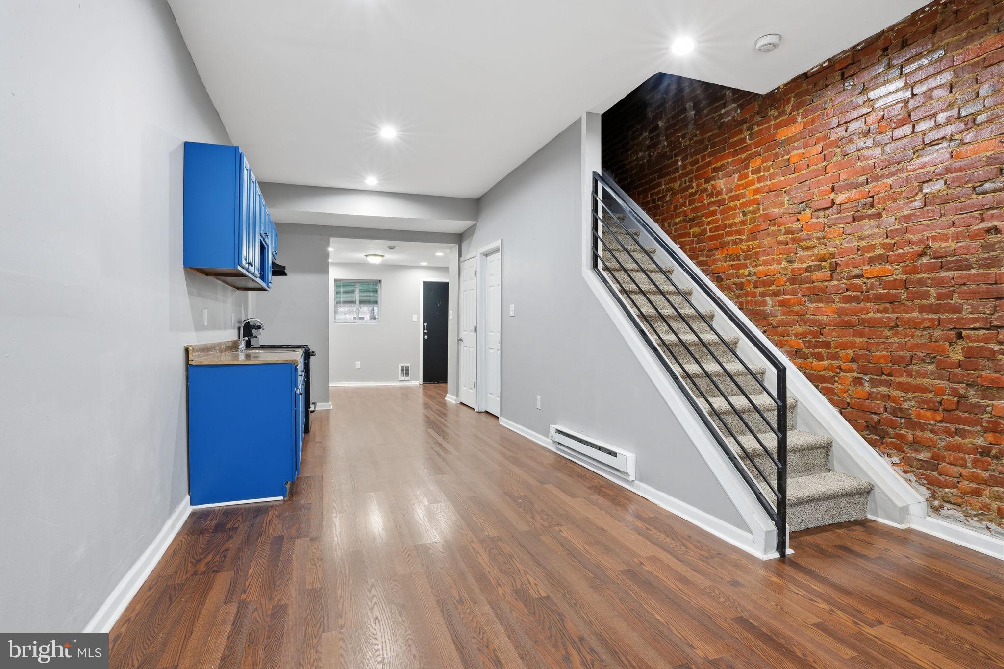 HARROWGATE - Residential
