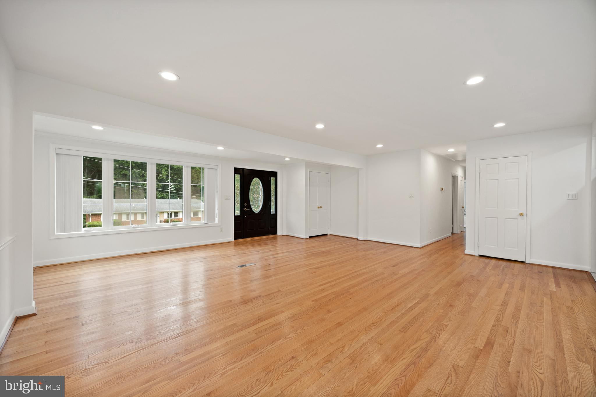 NORTHWEST BRANCH ESTATES - Residential
