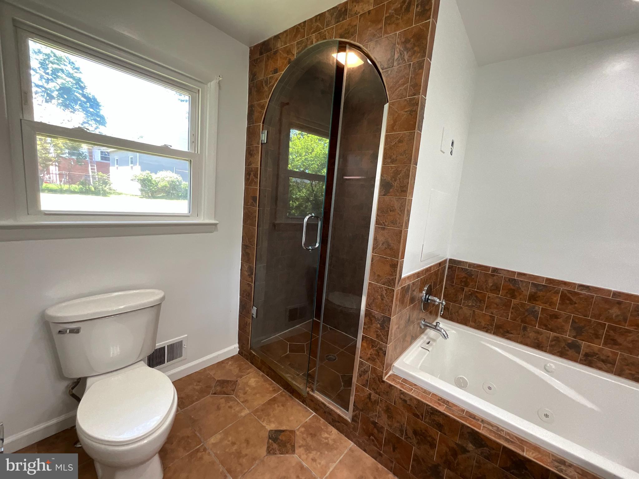 NORTHWEST BRANCH ESTATES - Residential