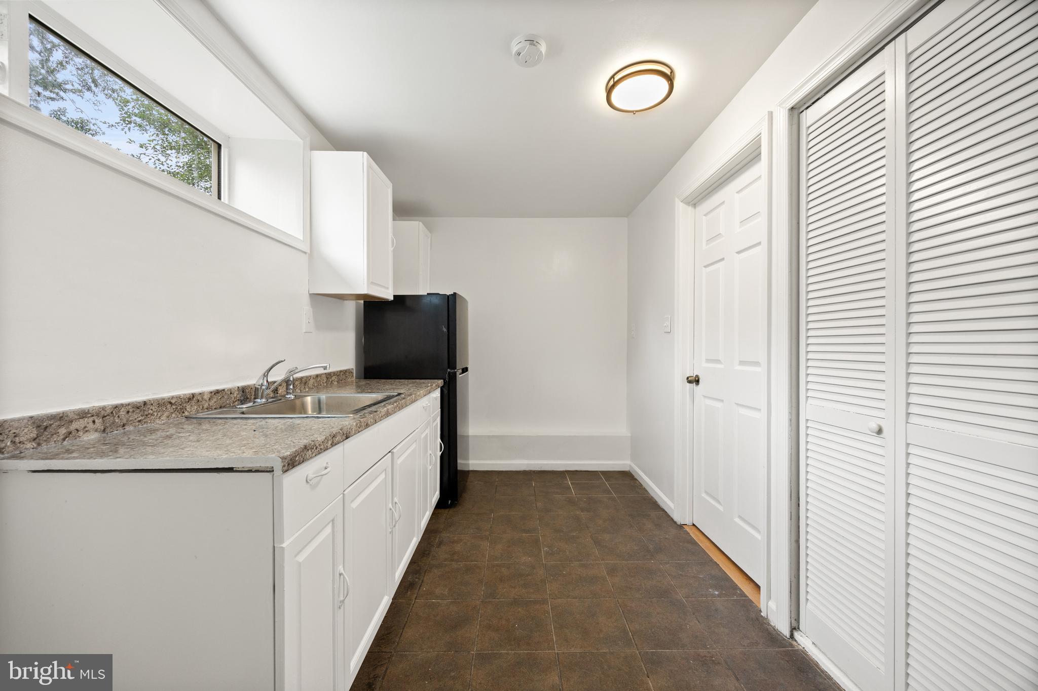 NORTHWEST BRANCH ESTATES - Residential