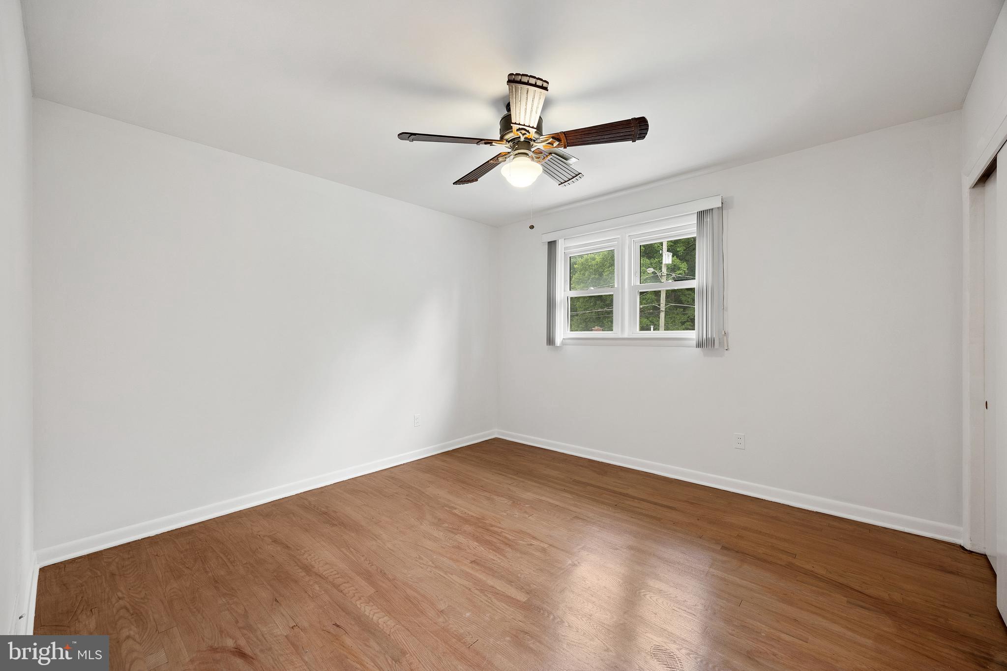NORTHWEST BRANCH ESTATES - Residential