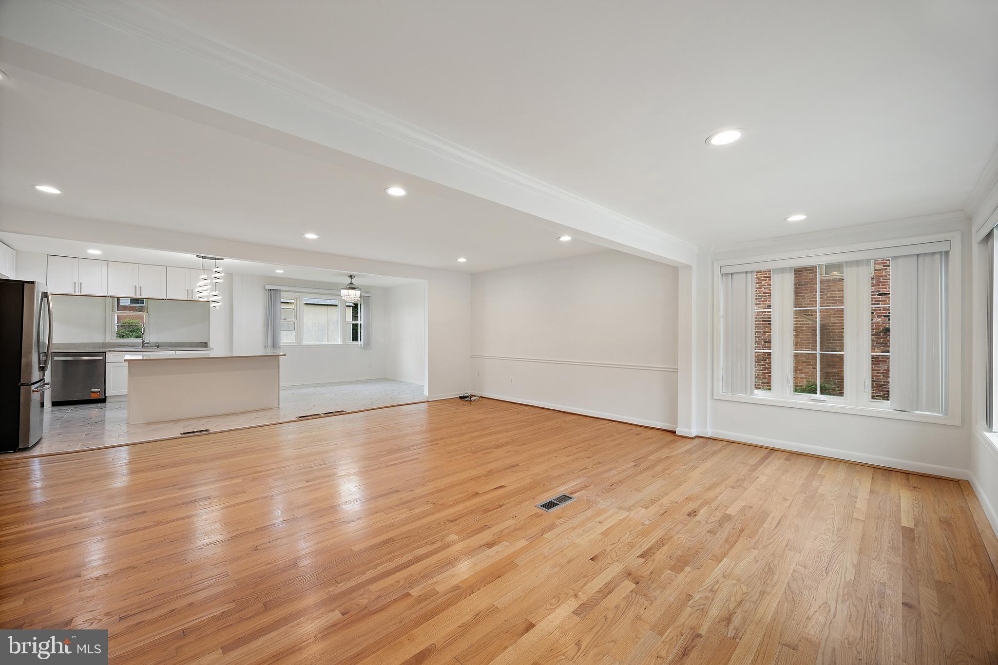 NORTHWEST BRANCH ESTATES - Residential