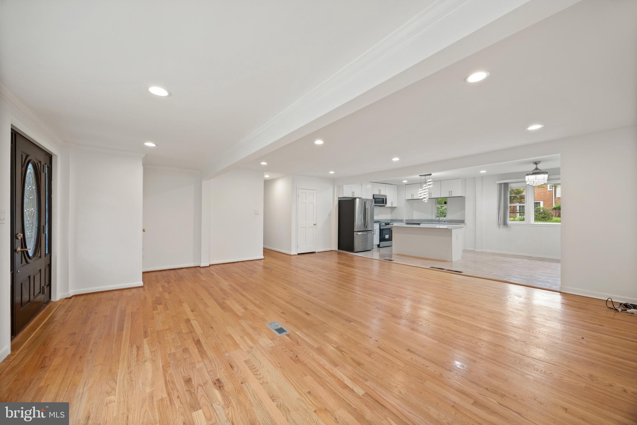 NORTHWEST BRANCH ESTATES - Residential