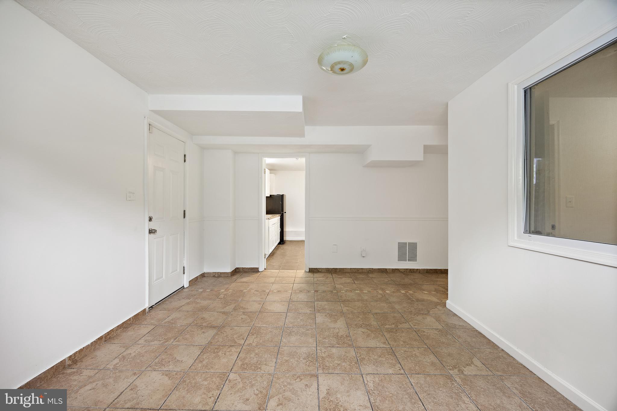 NORTHWEST BRANCH ESTATES - Residential