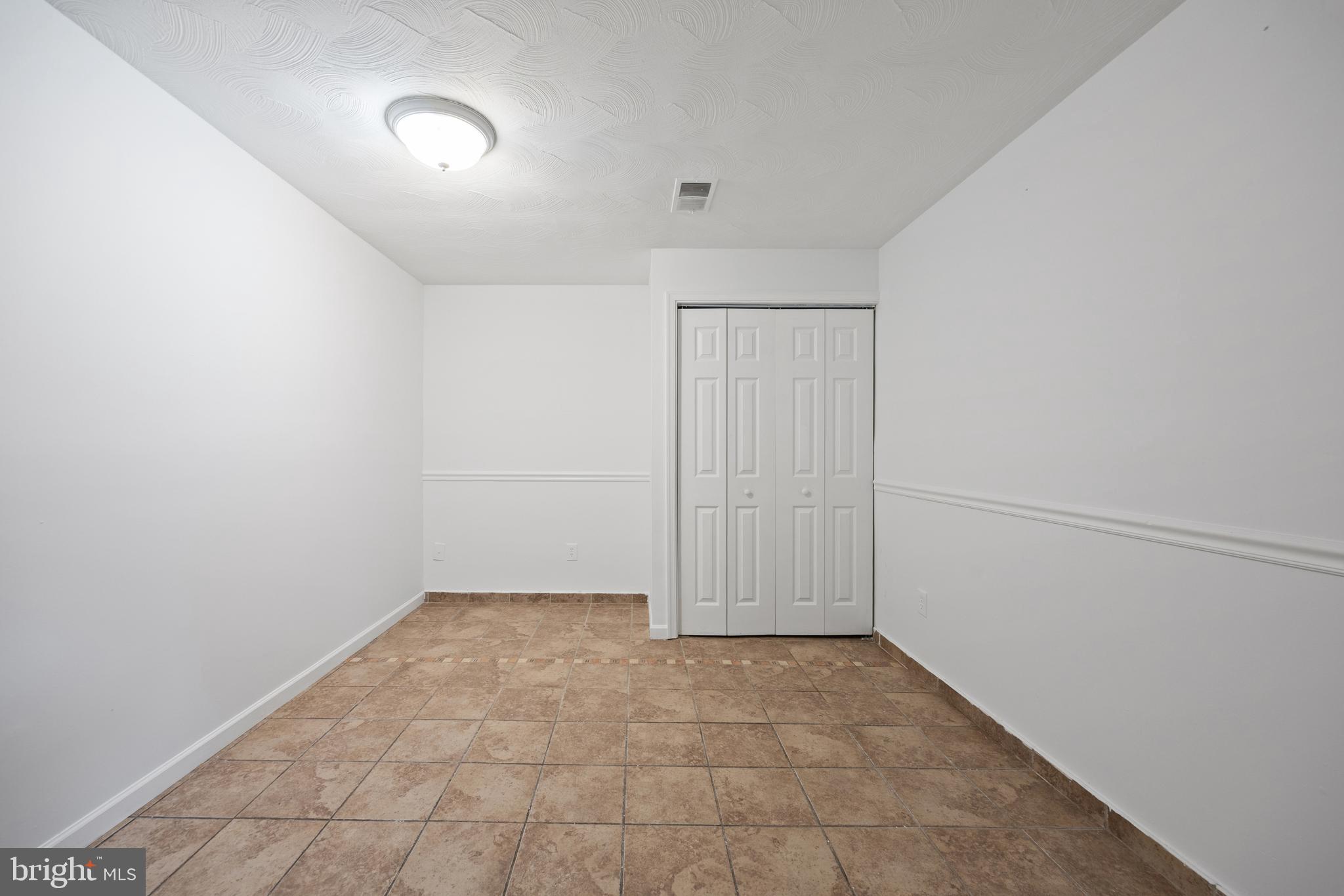 NORTHWEST BRANCH ESTATES - Residential