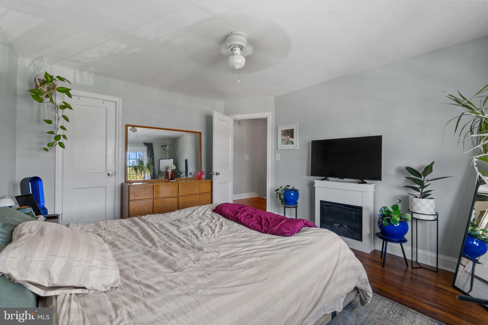 EDNOR GARDENS - LAKESIDE - Residential