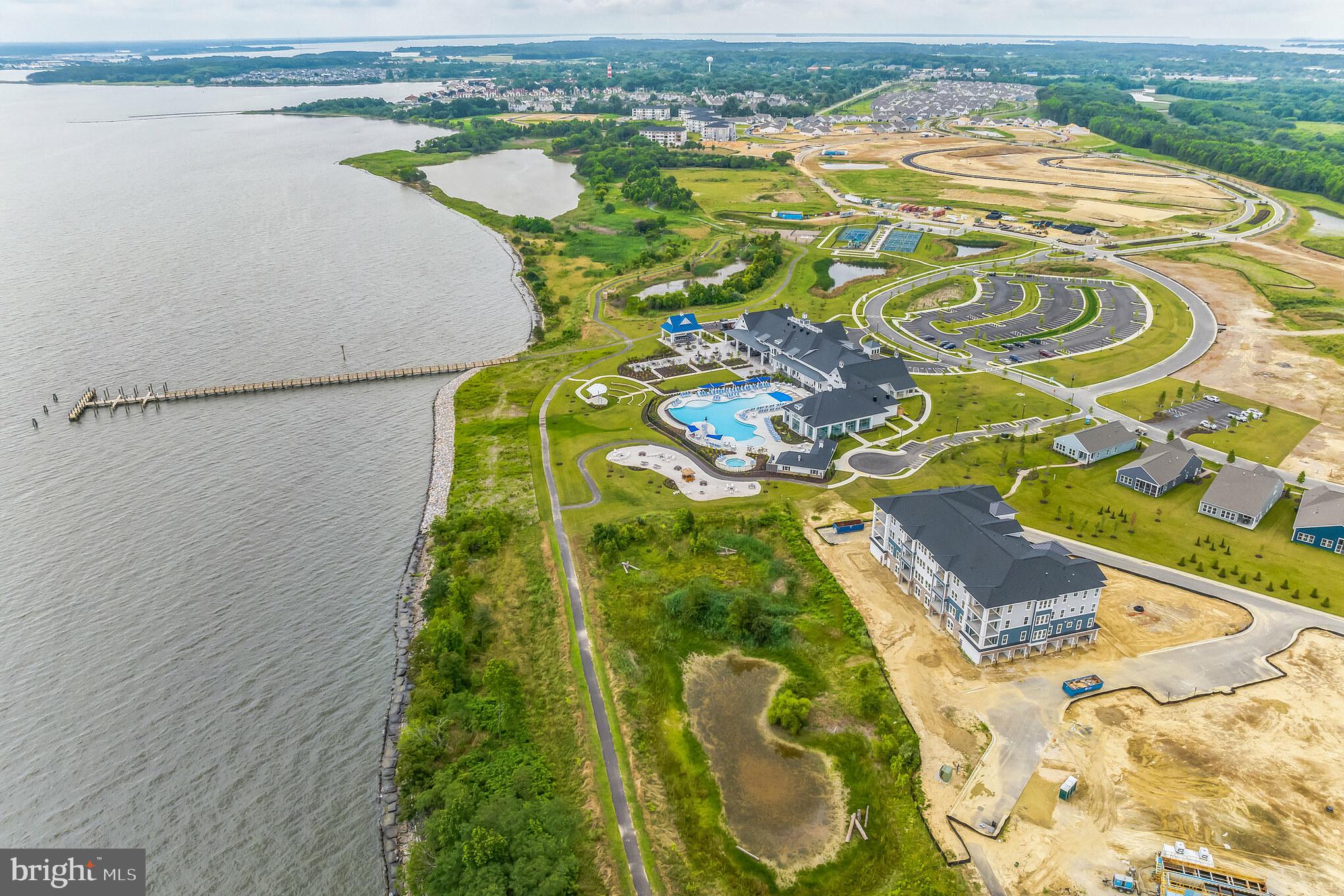 FOUR SEASONS AT KENT ISLAND - Residential
