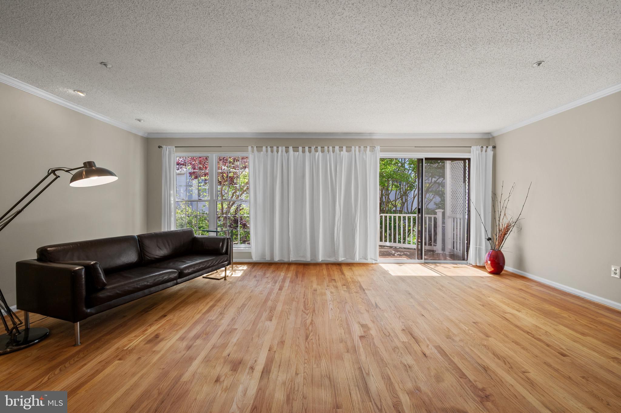 LONGMEAD CROSSING - Residential