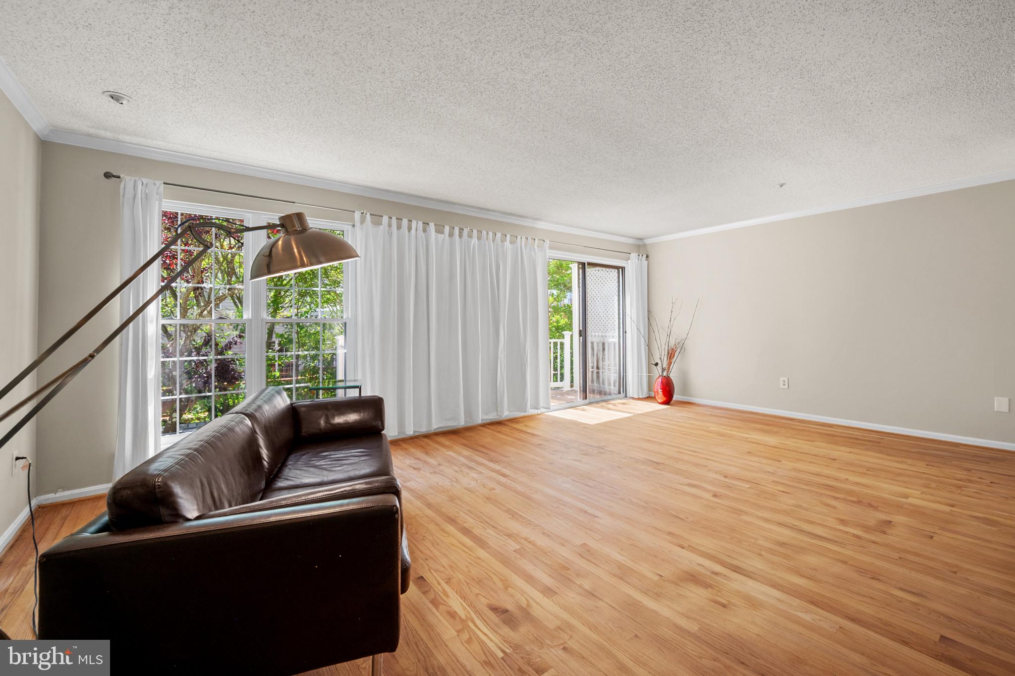 LONGMEAD CROSSING - Residential