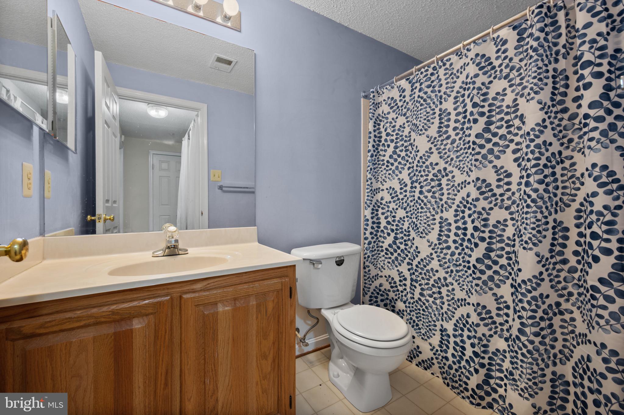 LONGMEAD CROSSING - Residential