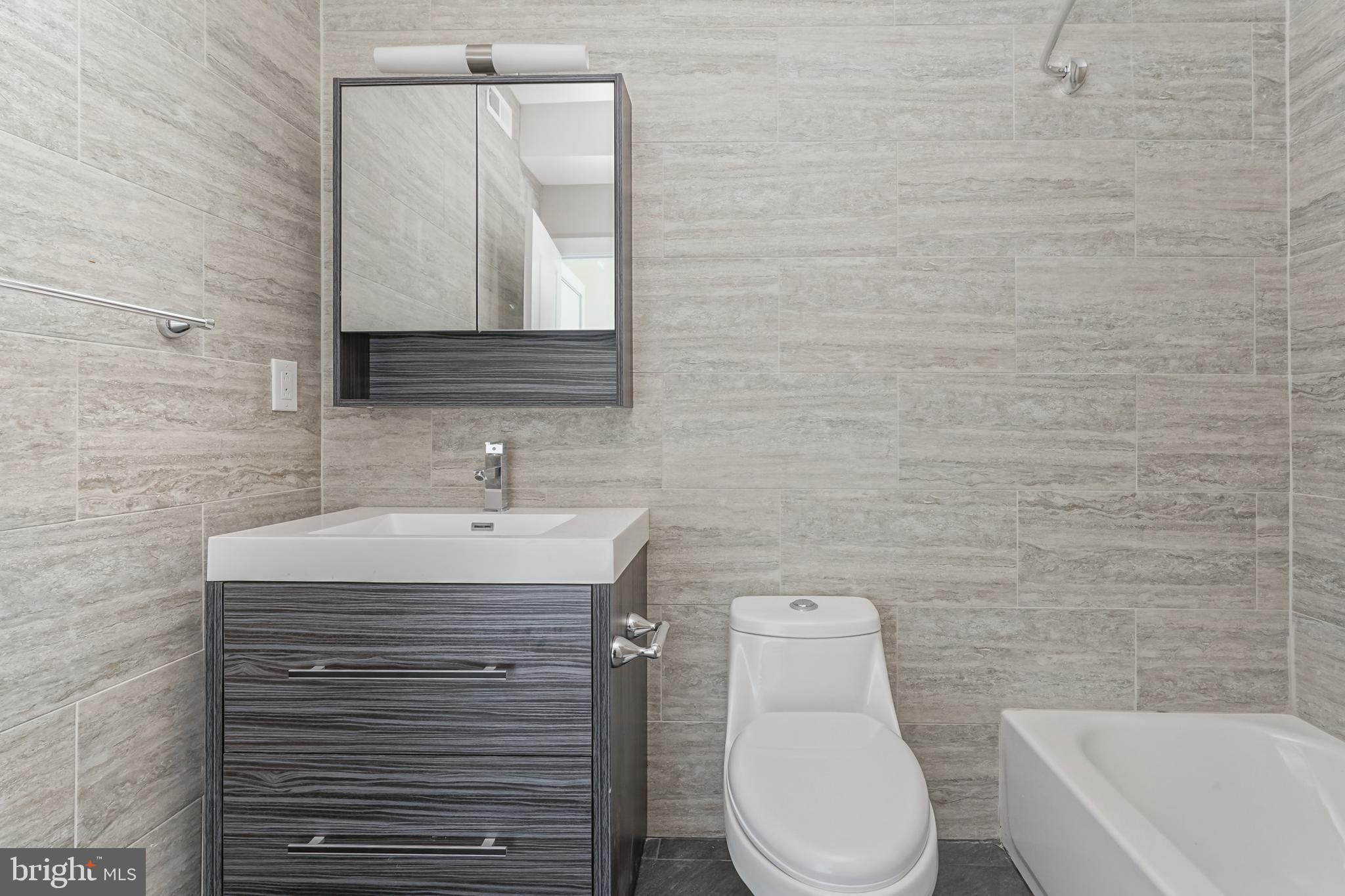FISHTOWN - Residential Lease