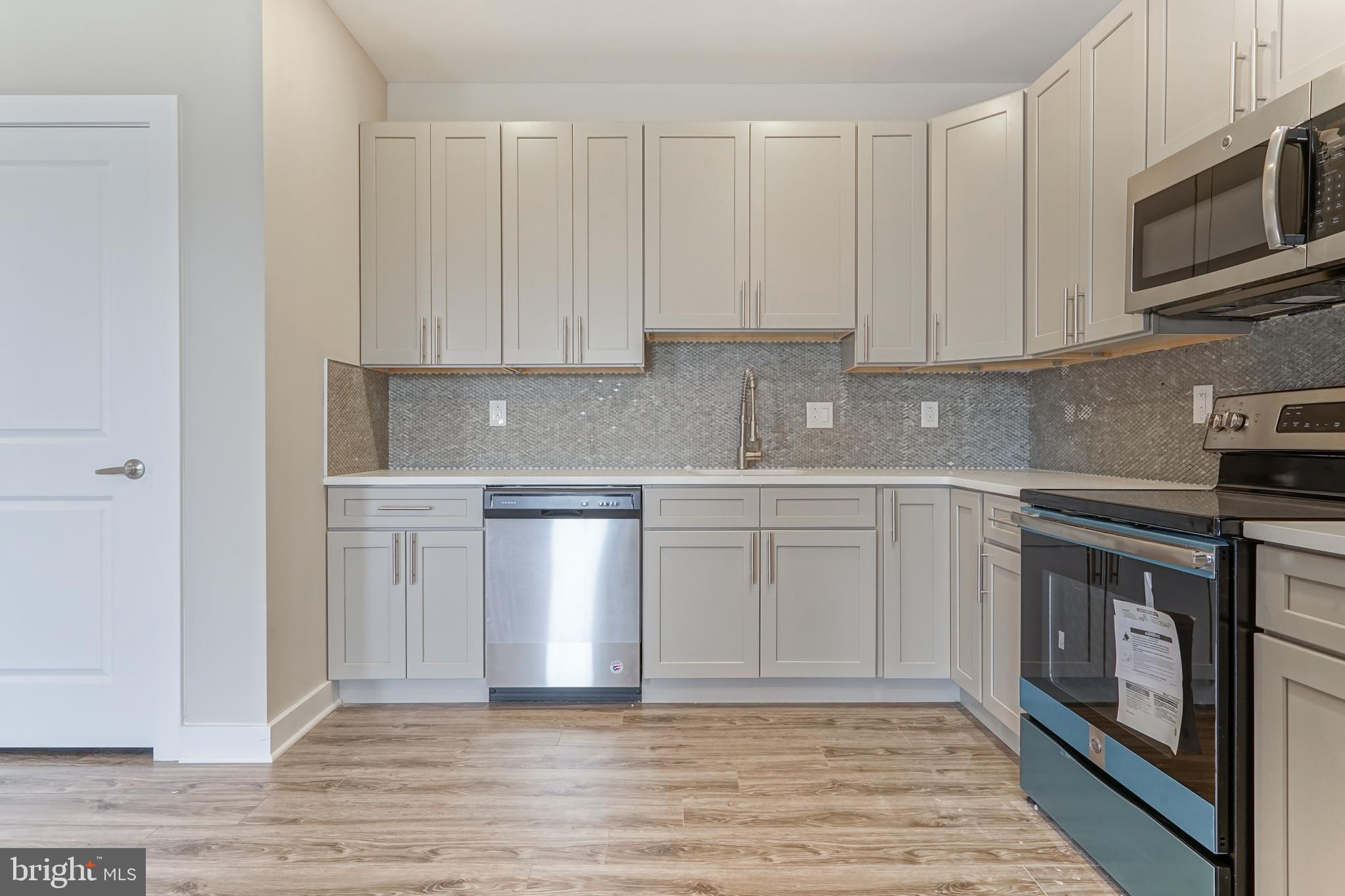 FISHTOWN - Residential Lease