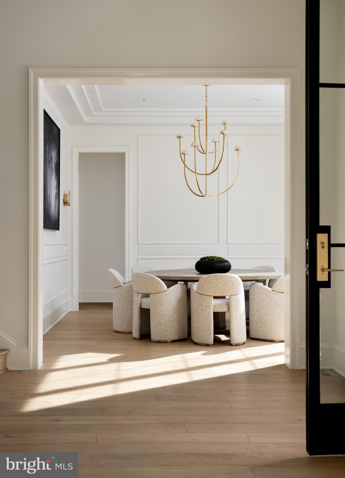 WOODSIDE ESTATES - Residential