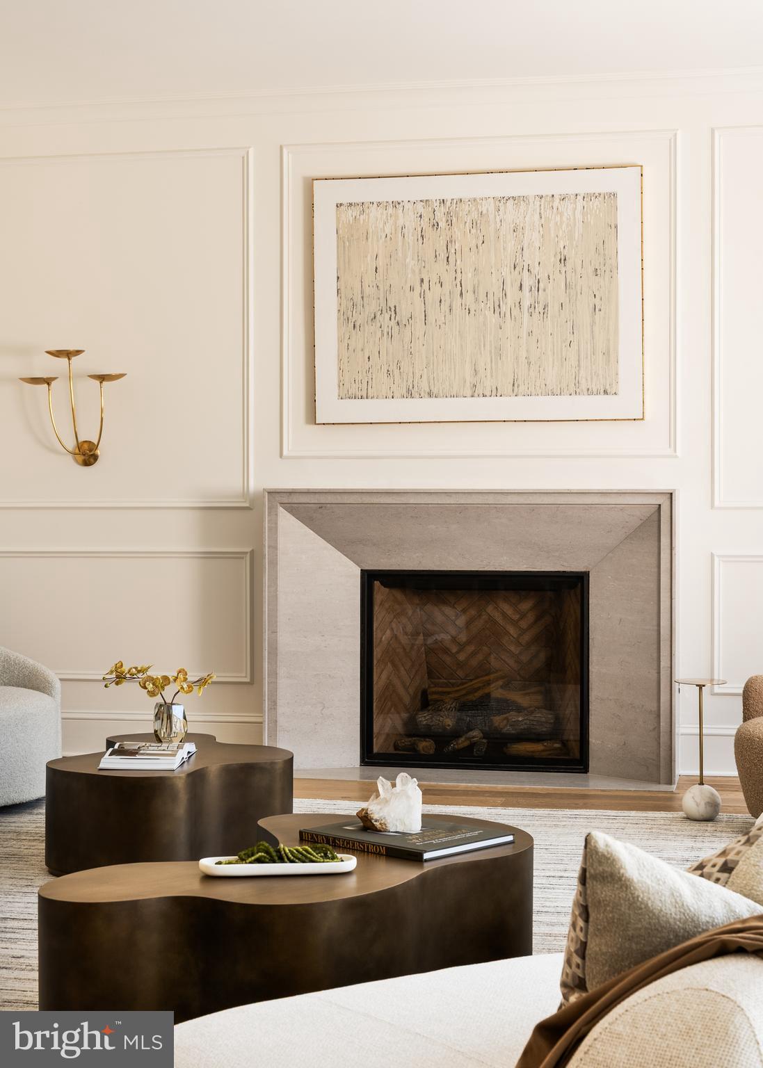 WOODSIDE ESTATES - Residential