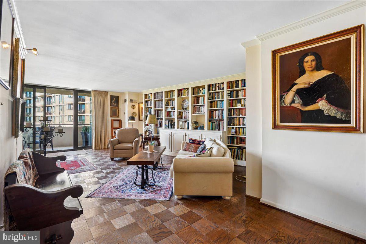 4620 NORTH PARK AVE - Residential