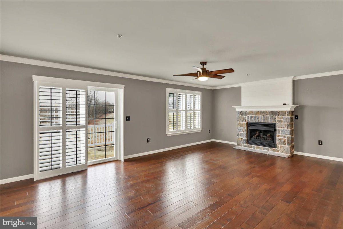 MAYAPPLE WOODS - Residential
