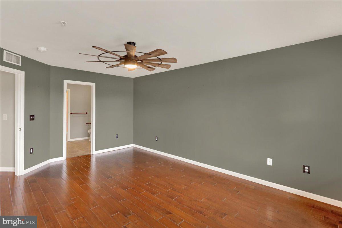 MAYAPPLE WOODS - Residential