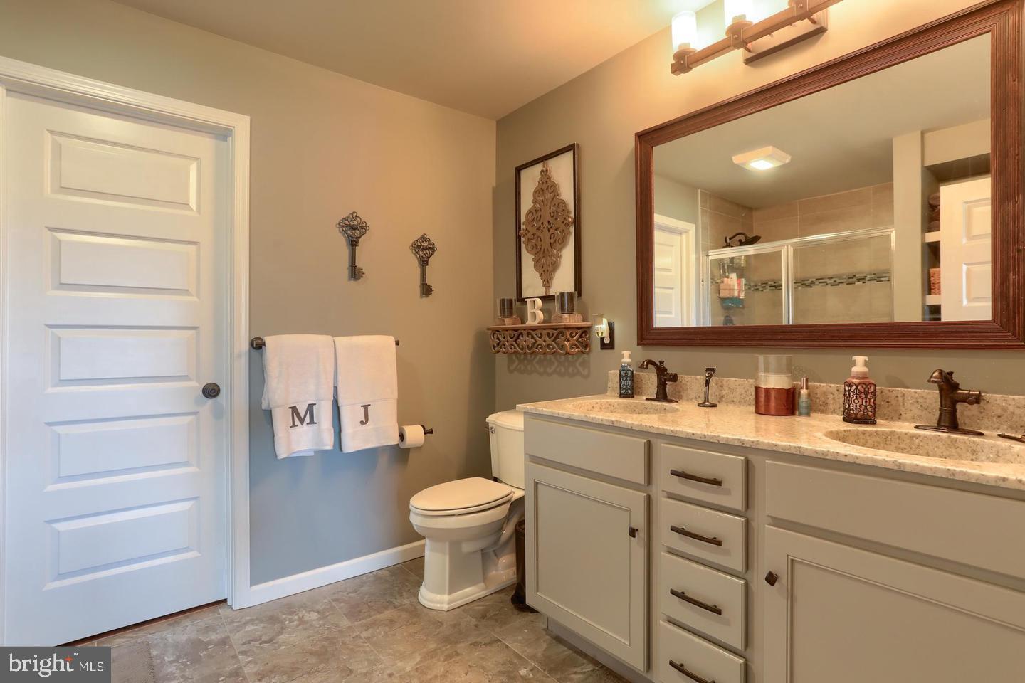 MAYAPPLE WOODS - Residential