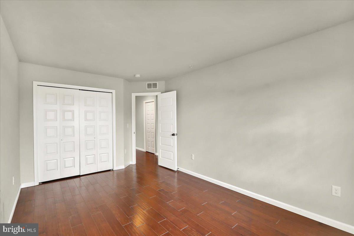 MAYAPPLE WOODS - Residential