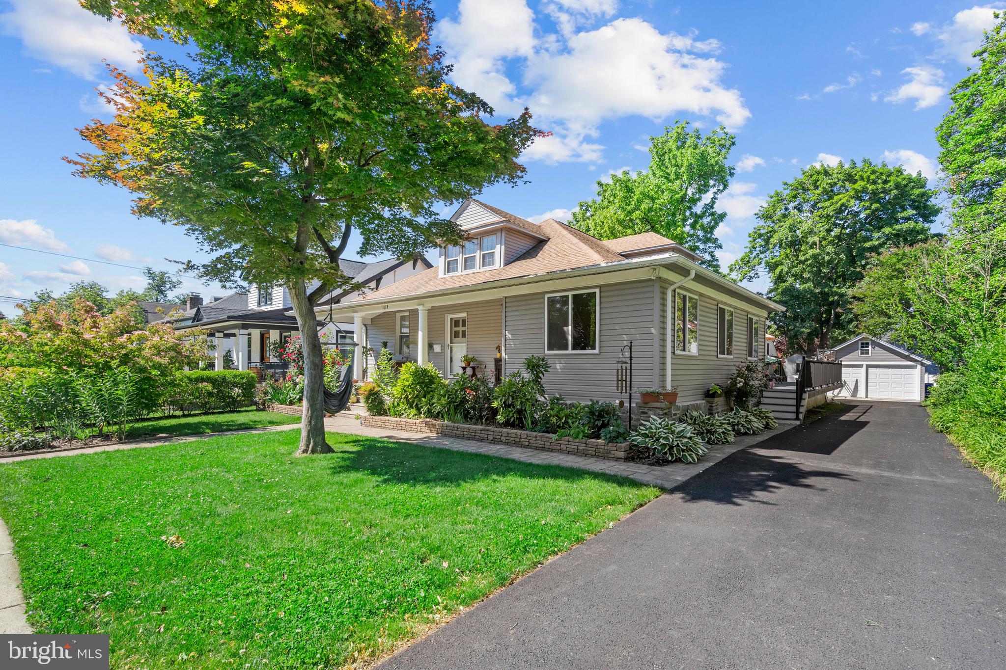 BROOKLINE - Residential