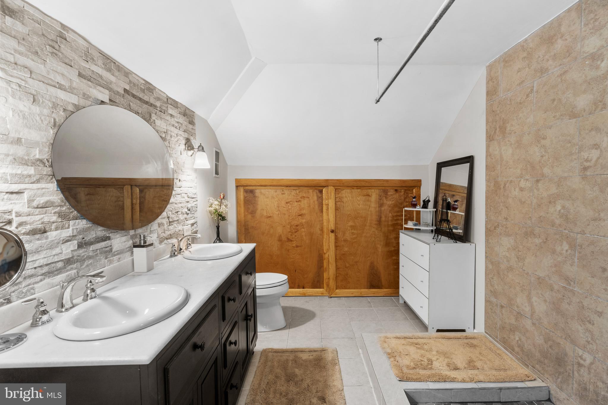 BROOKLINE - Residential
