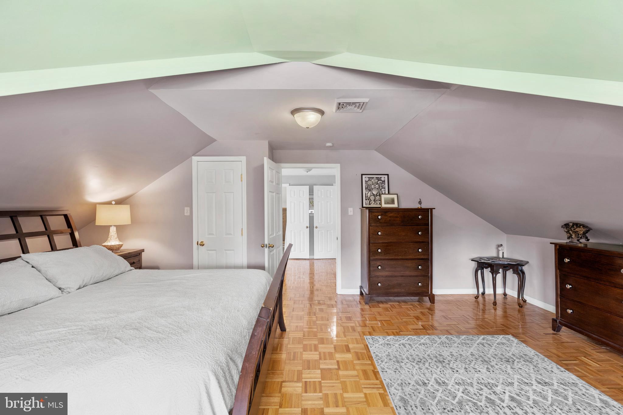BROOKLINE - Residential