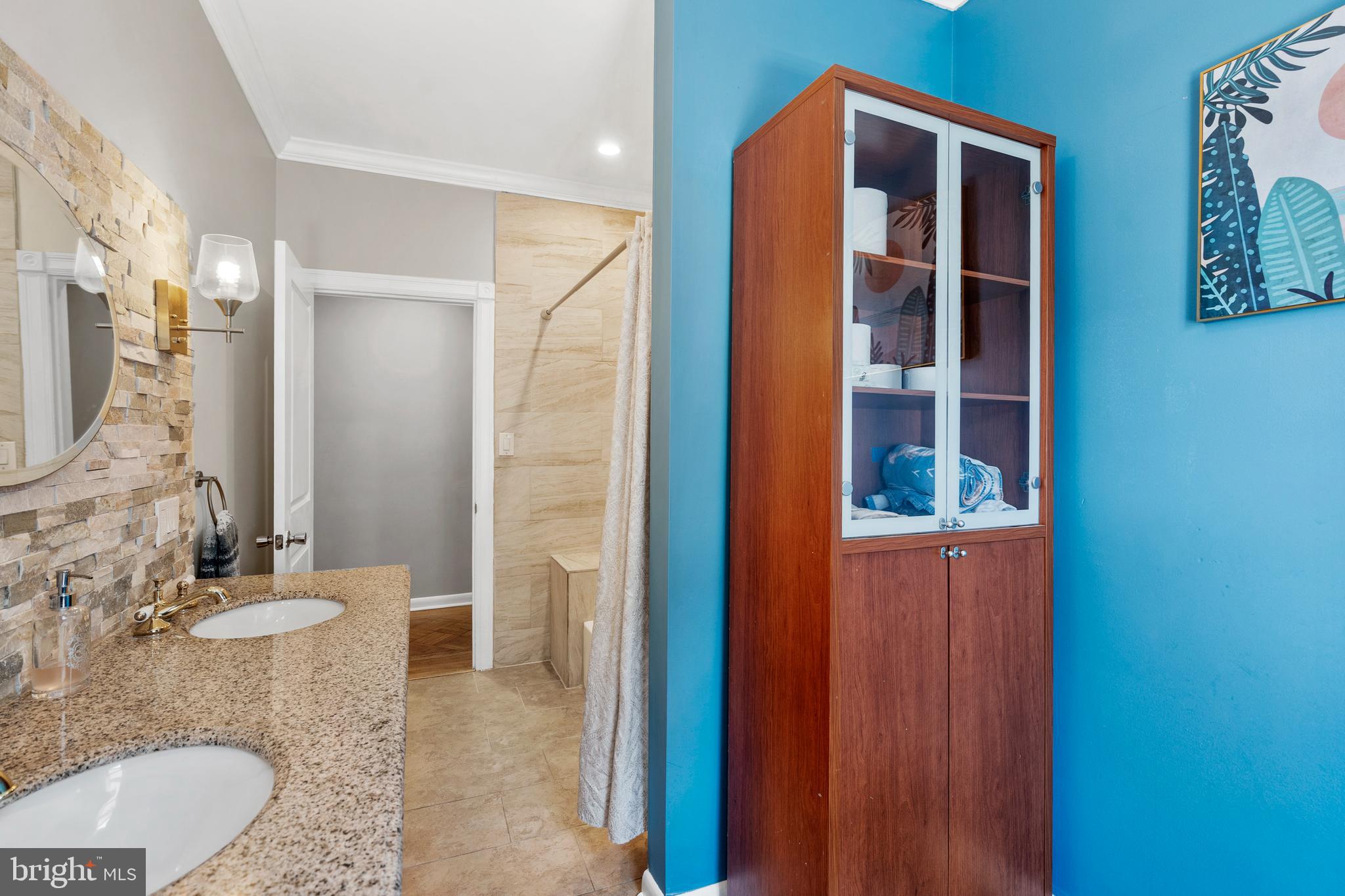 BROOKLINE - Residential