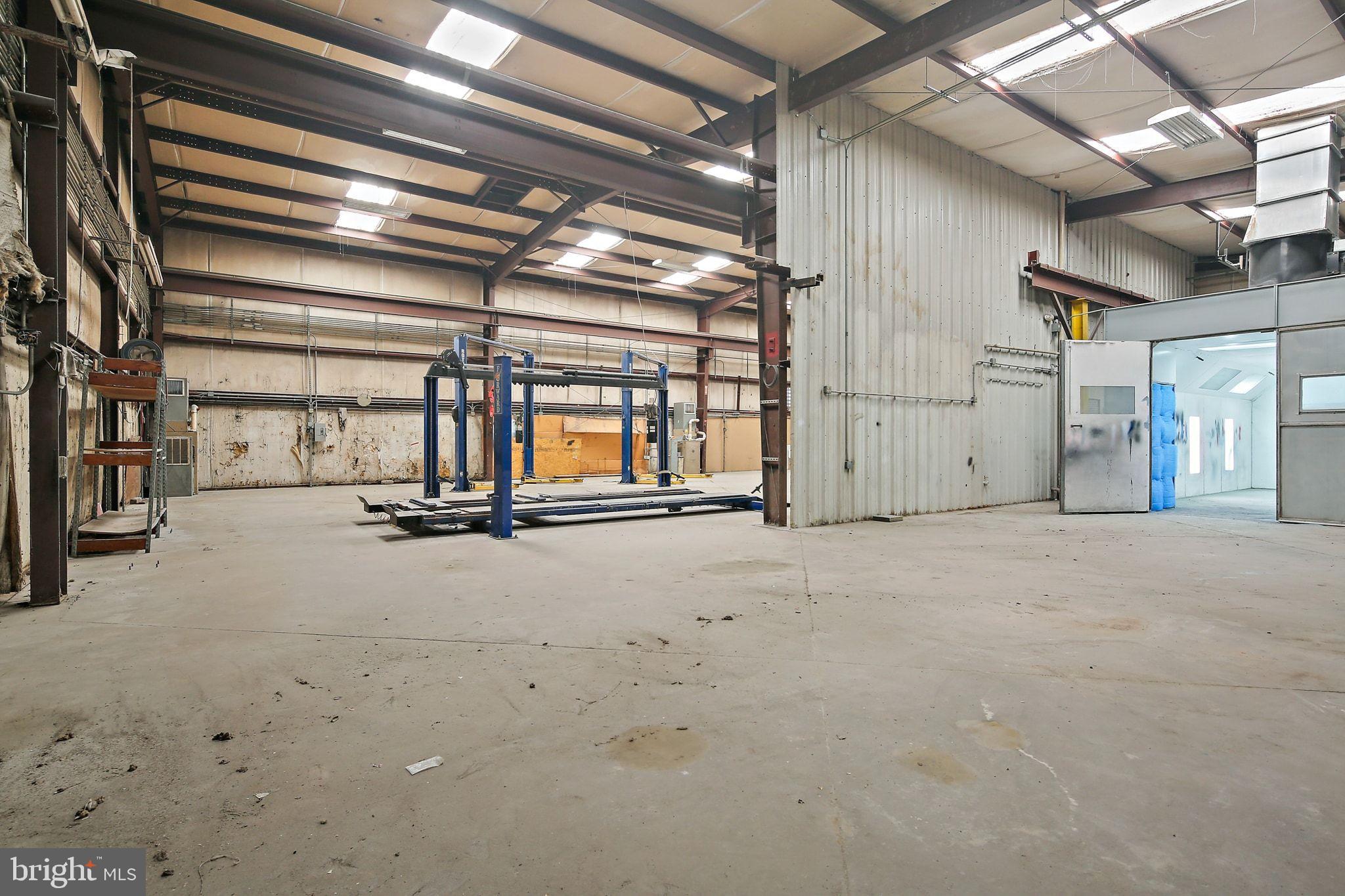 NONE AVAILABLE - Commercial Lease