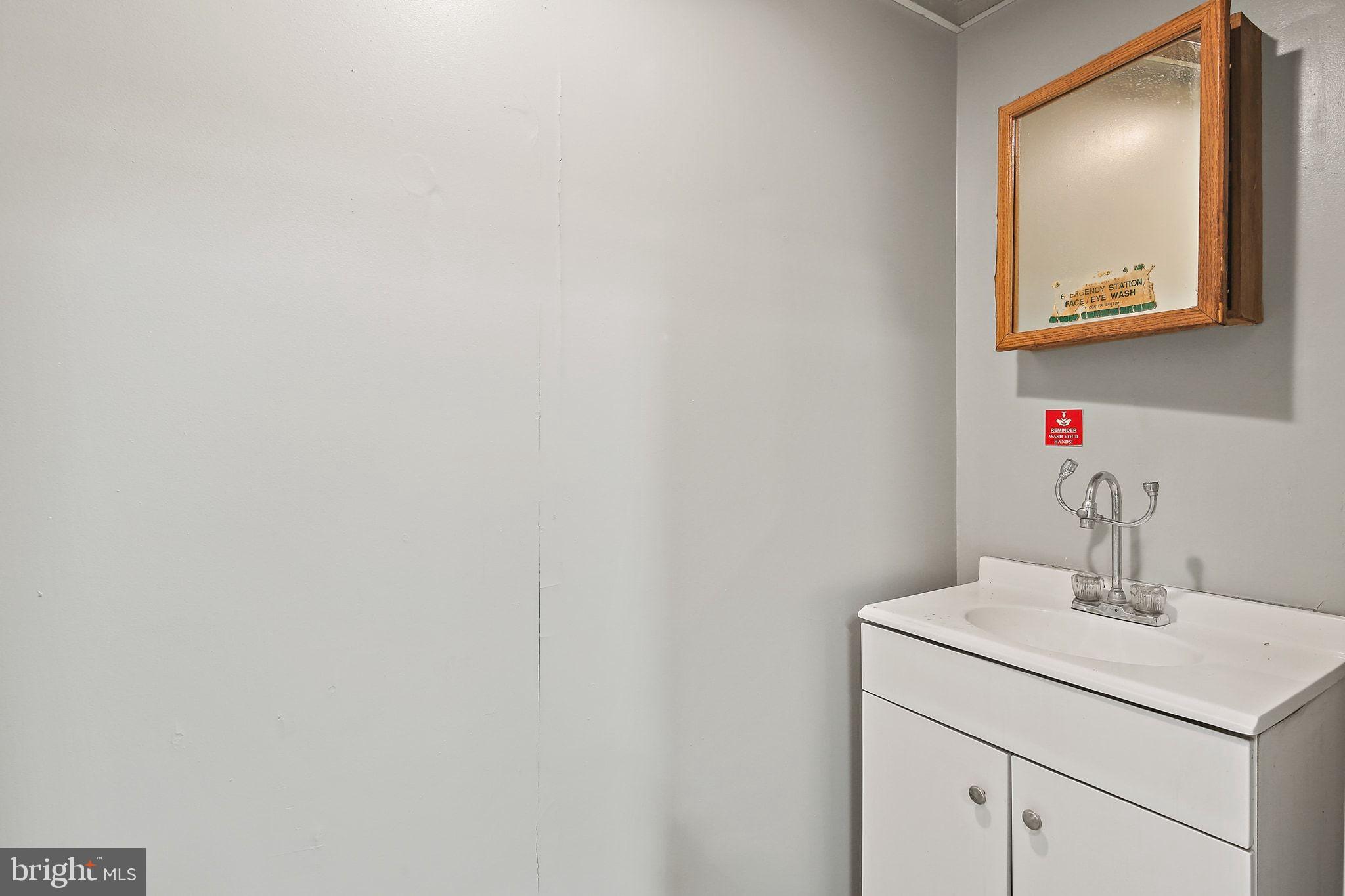 NONE AVAILABLE - Commercial Lease