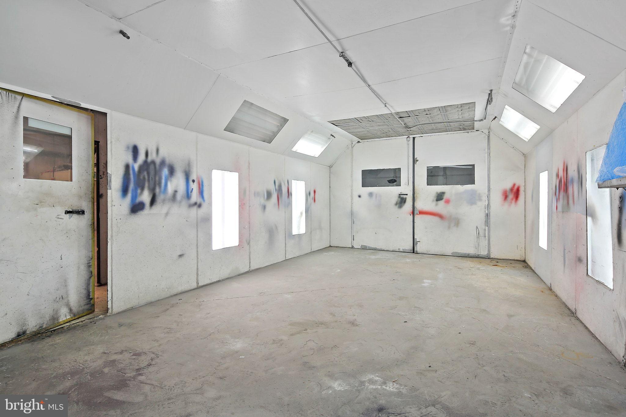 NONE AVAILABLE - Commercial Lease