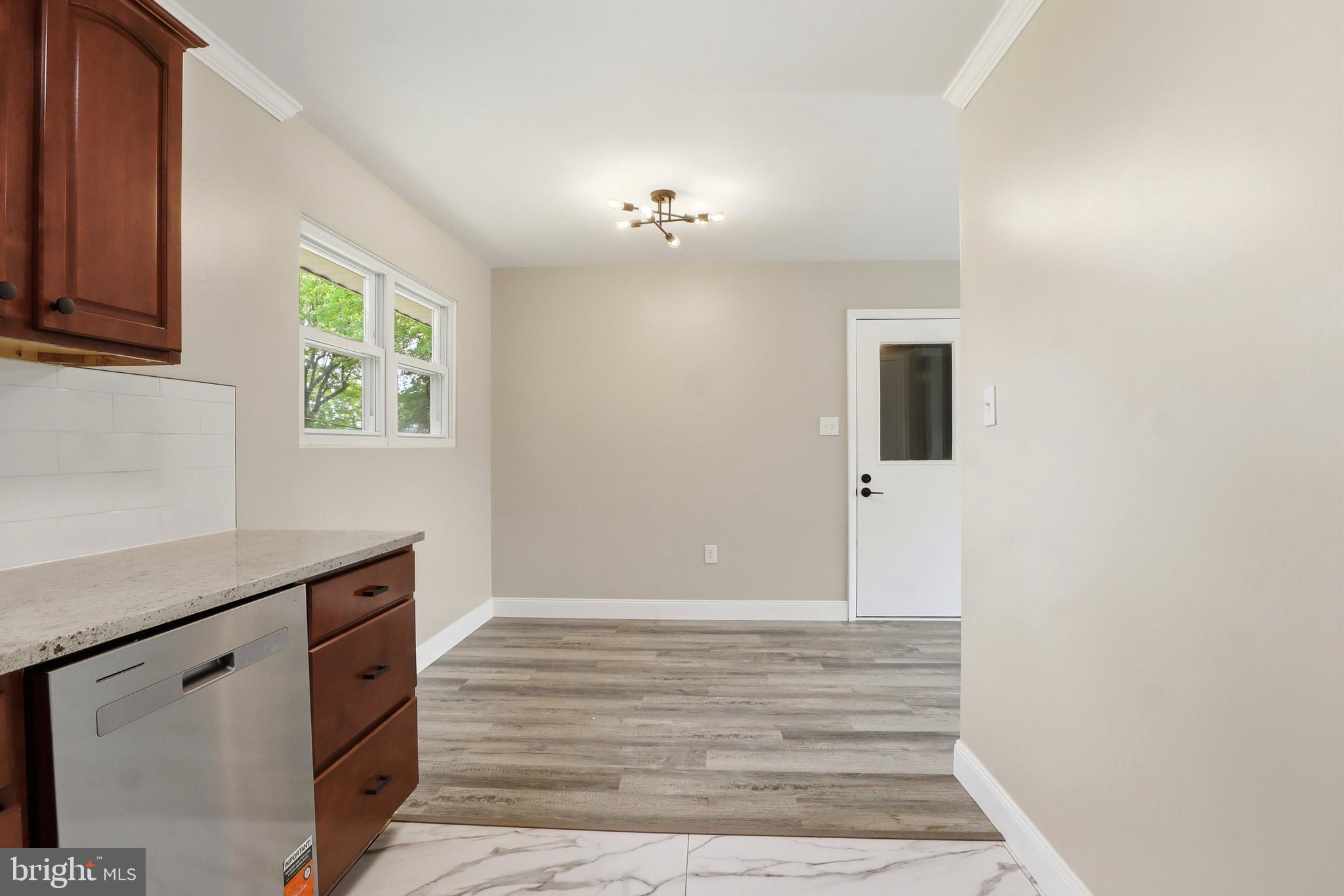 PINEBROOK HEIGHTS - Residential
