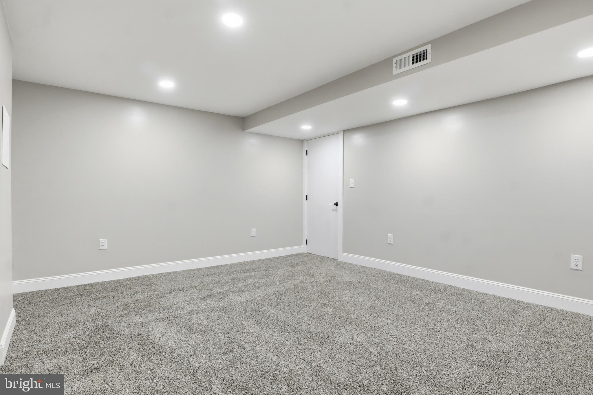 PINEBROOK HEIGHTS - Residential
