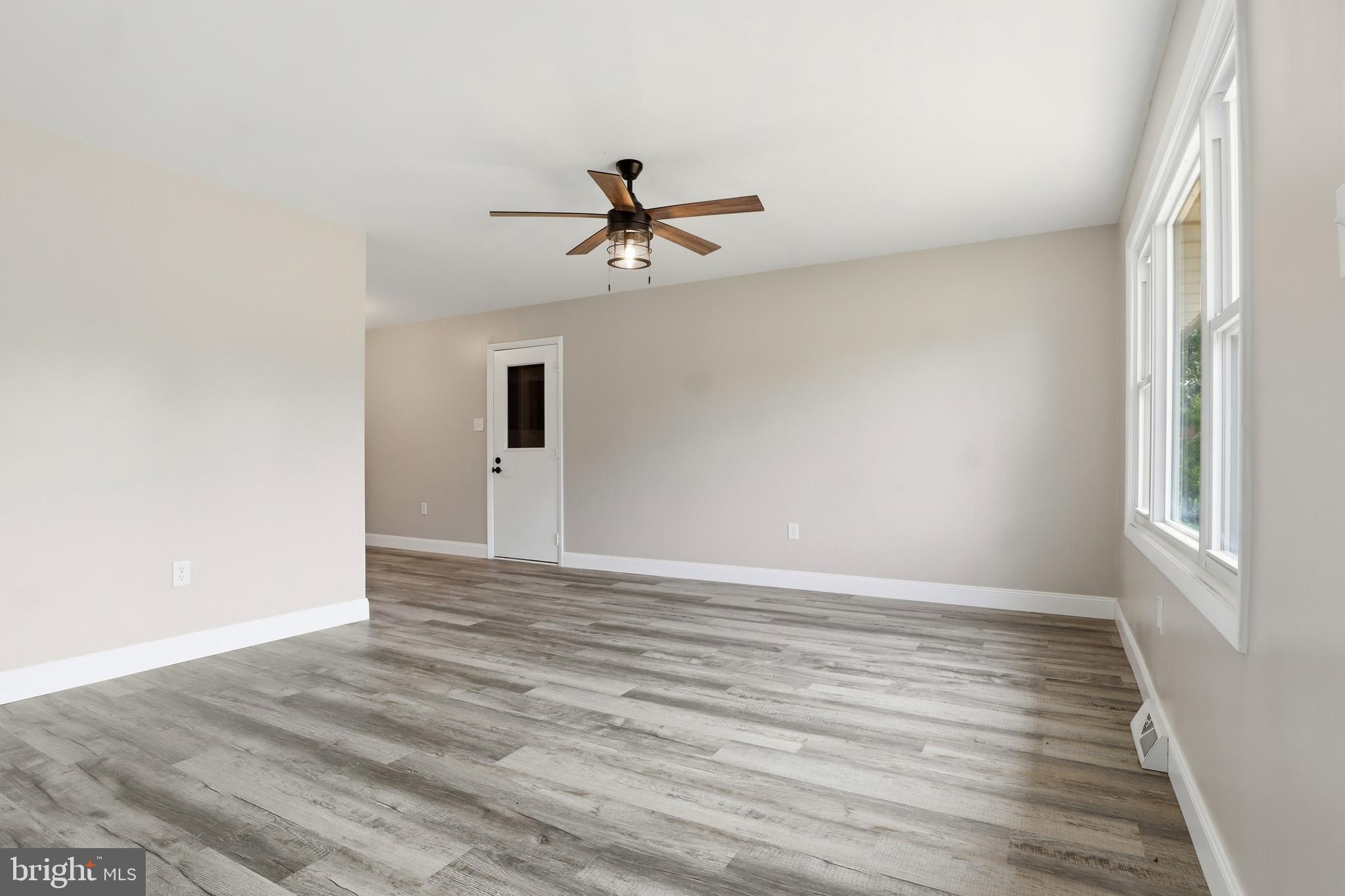 PINEBROOK HEIGHTS - Residential