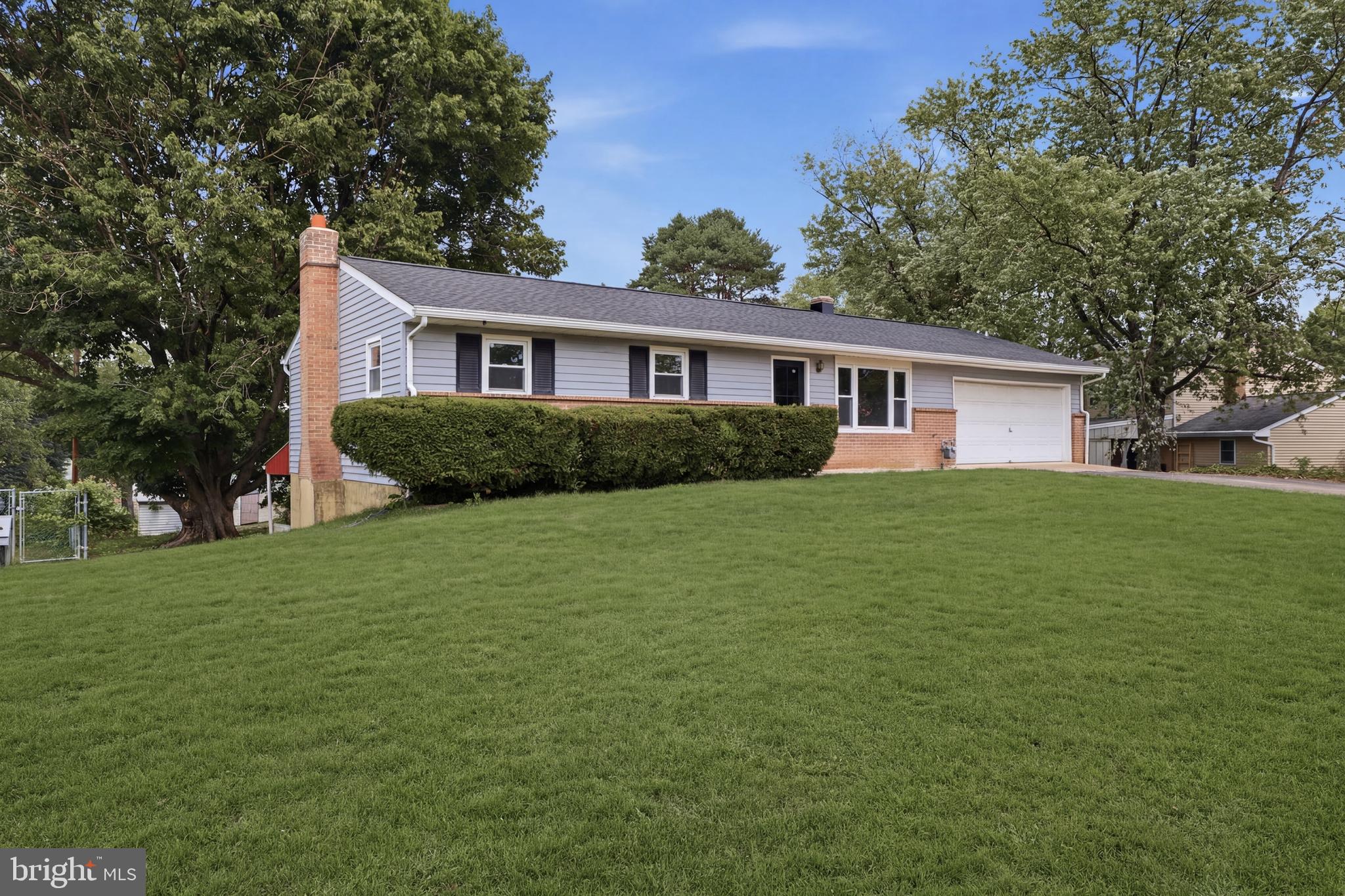 PINEBROOK HEIGHTS - Residential