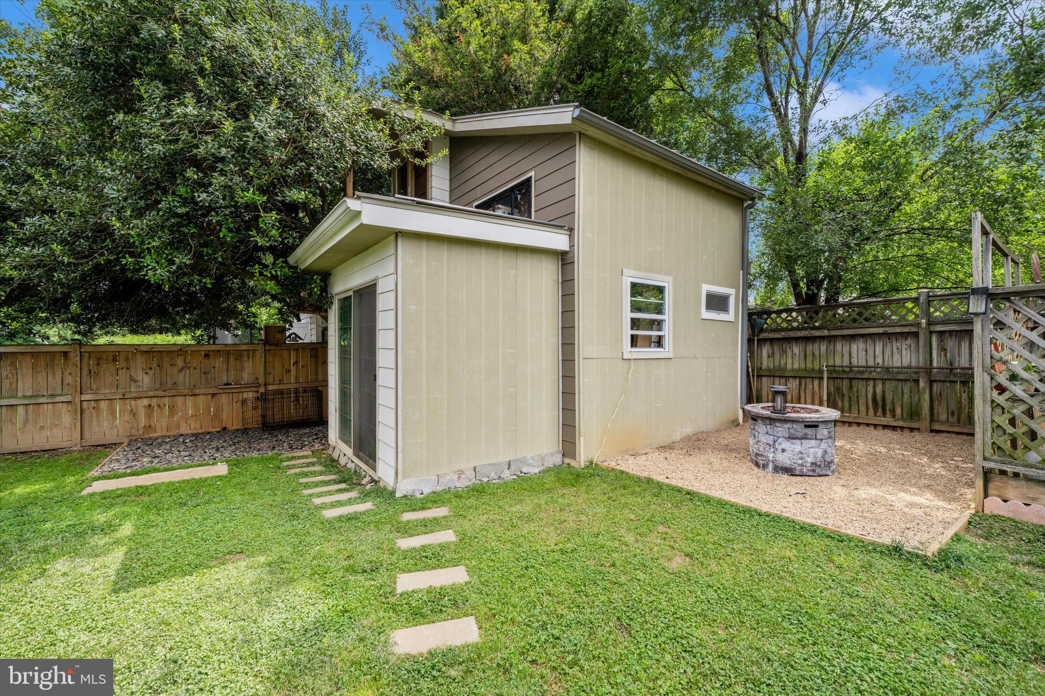GARRETT FOREST - Residential